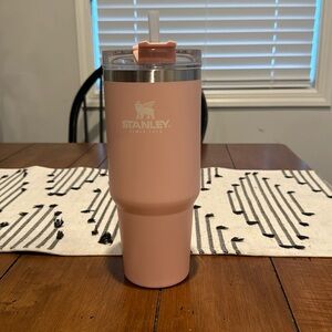 Pink Sand 30oz Stanley (no handle)